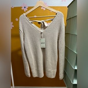 BRAND NEW FISHERMAN KNIT TIE-BACK SWEATER